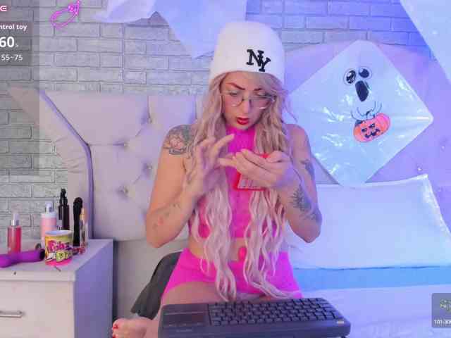 RoxanneStorm