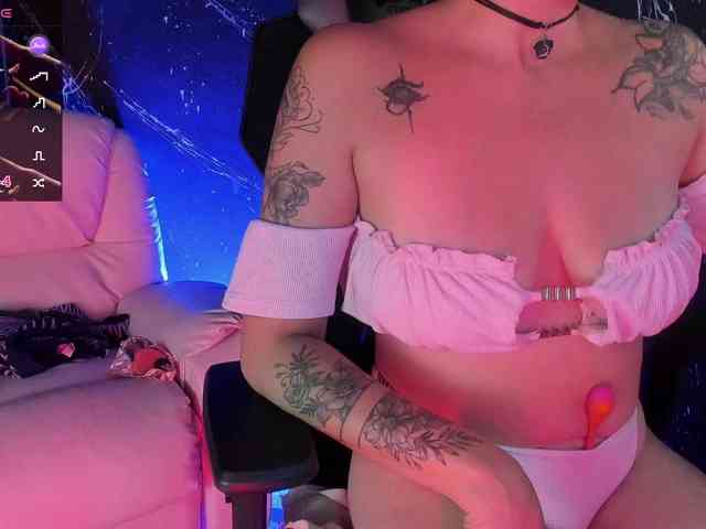 RoxanneStorm