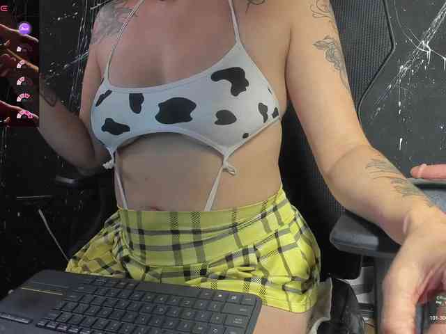 RoxanneStorm