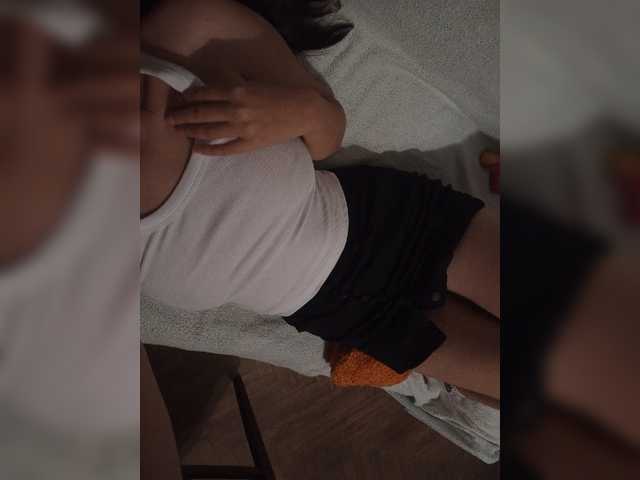 me-la-nia19