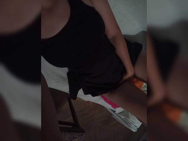 me-la-nia19