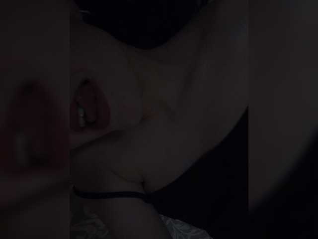 me-la-nia19