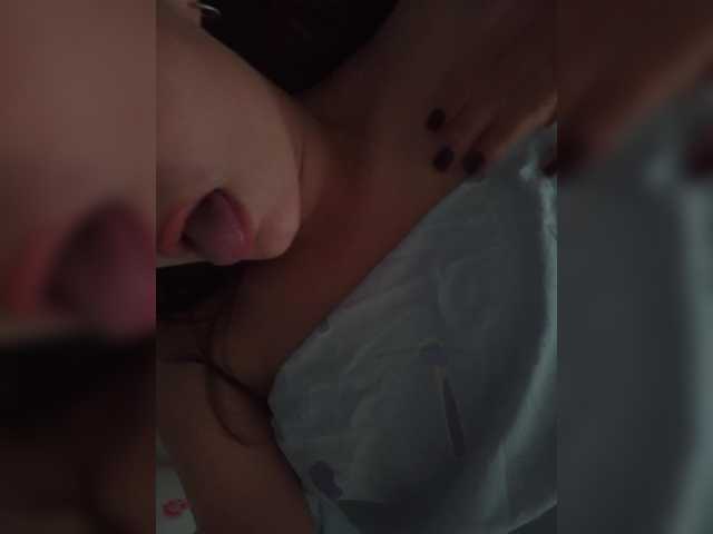 me-la-nia19