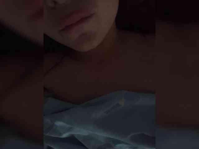 me-la-nia19 webcam