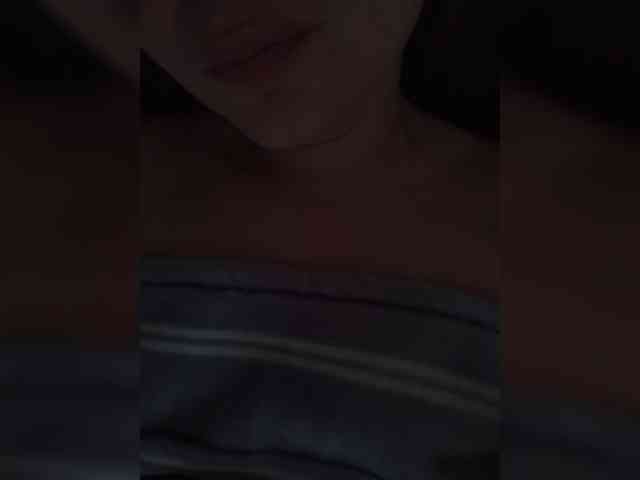me-la-nia19 webcam