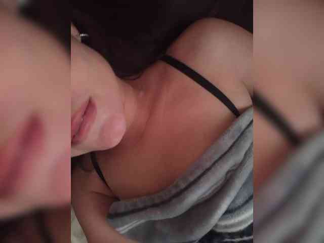 me-la-nia19 webcam