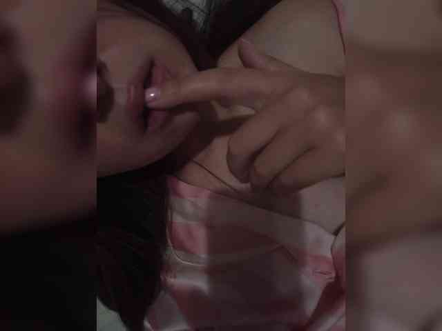 me-la-nia19