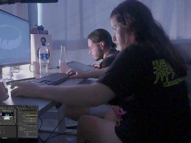  daya-and-dan chat room