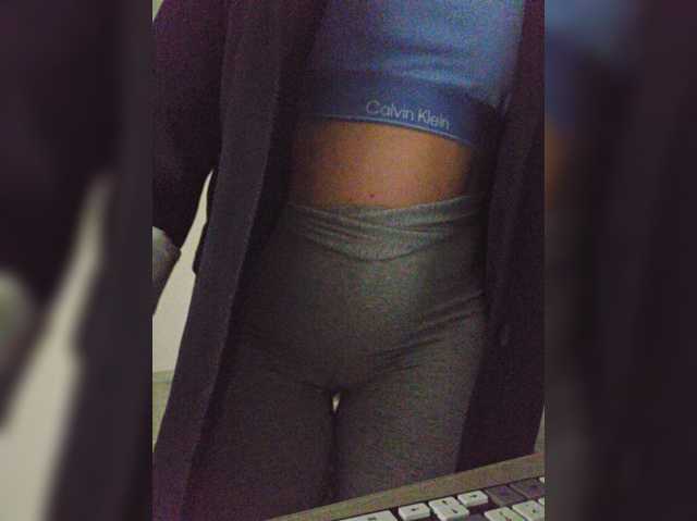 ILANA69 live cam preview