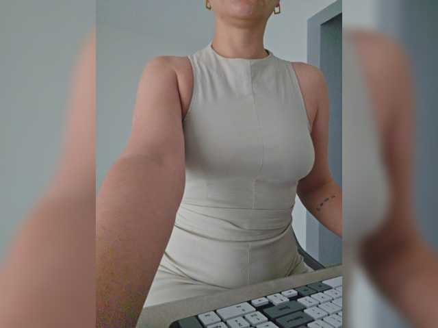 ILANA69 live cam on BongaCams