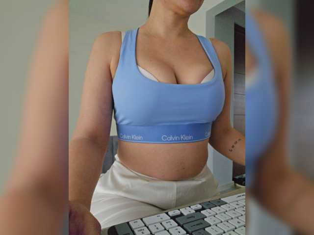 ILANA69 live cam on BongaCams