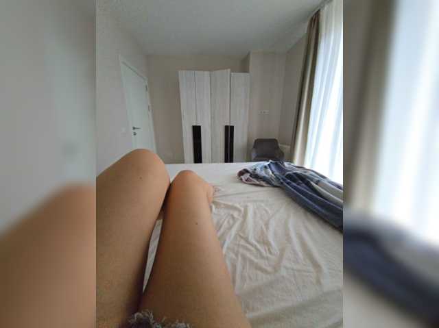 ILANA69 live cam preview
