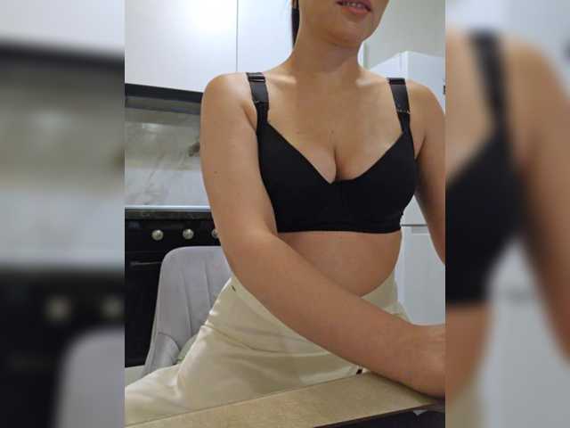 ILANA69 live cam on BongaCams