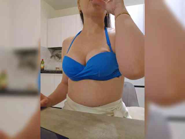 ILANA69 webcam