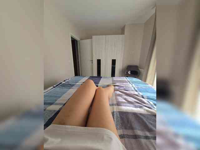 ILANA69 webcam