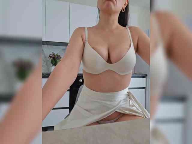 ILANA69 webcam