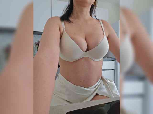 ILANA69 webcam