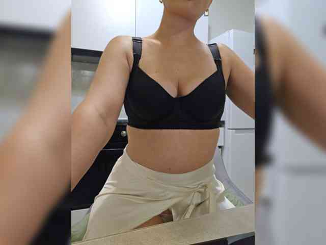 ILANA69 webcam