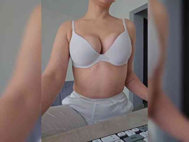 ILANA69 webcam