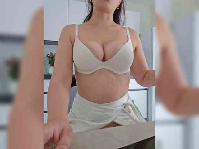 ILANA69 webcam