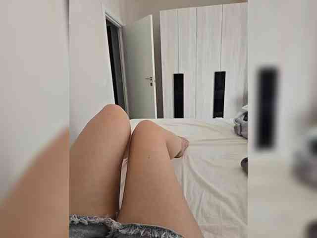 ILANA69 webcam