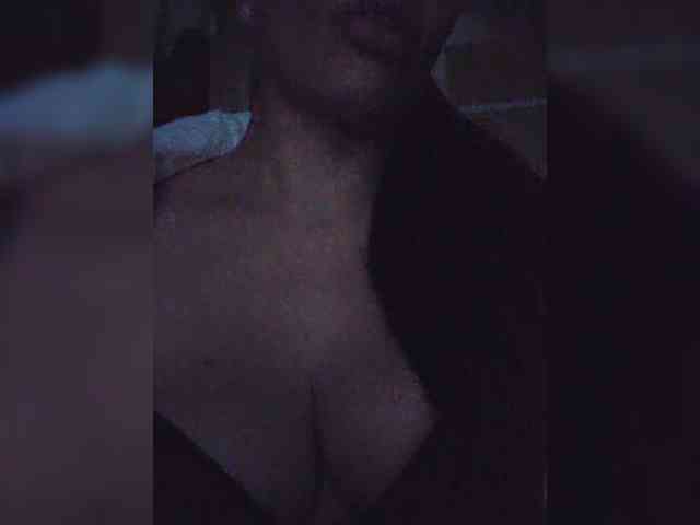 ILANA69 webcam