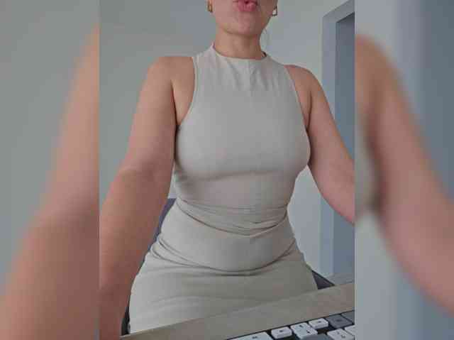 ILANA69 webcam