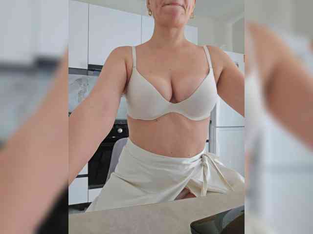 ILANA69 webcam