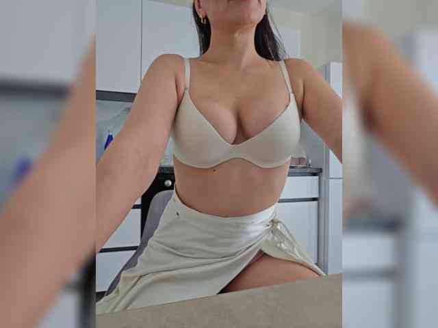 ILANA69 webcam