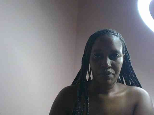 cute-africanah webcam