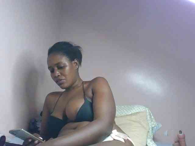 cute-africanah webcam