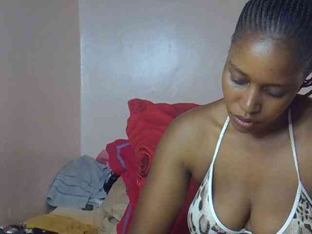 cute-africanah webcam