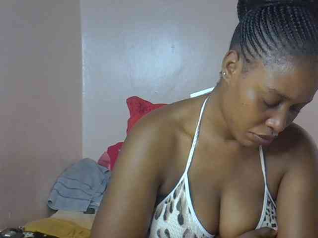 cute-africanah webcam