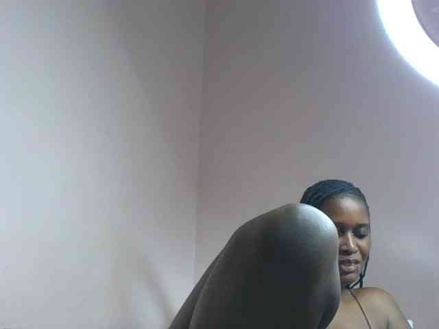 cute-africanah webcam