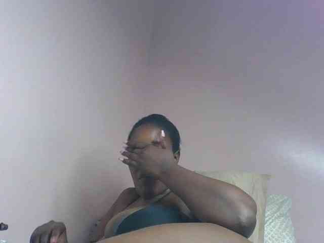 cute-africanah webcam