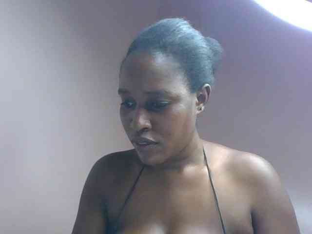 cute-africanah webcam