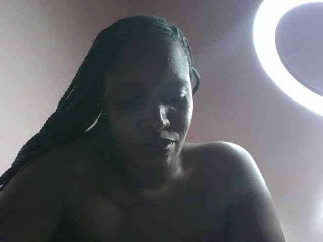 cute-africanah webcam