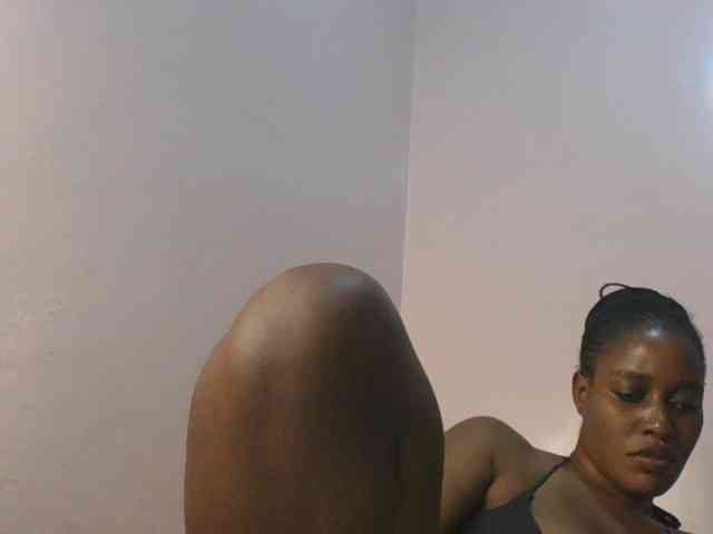 cute-africanah webcam