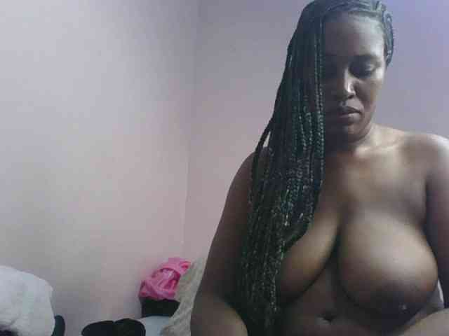 cute-africanah webcam