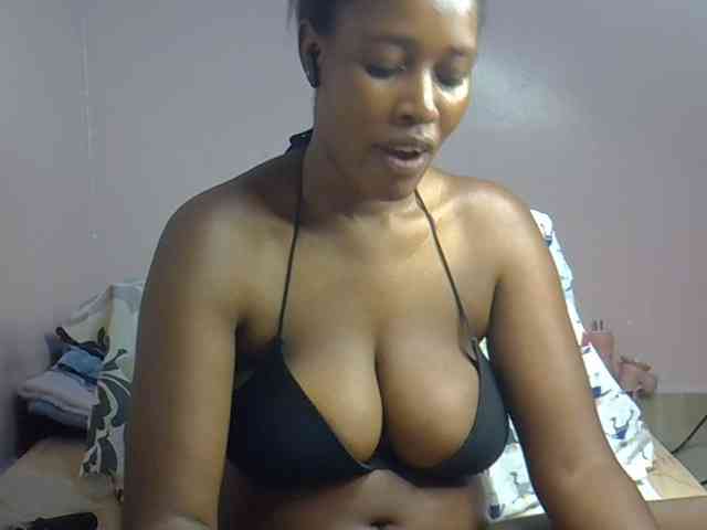 cute-africanah webcam