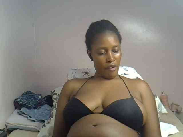 cute-africanah webcam