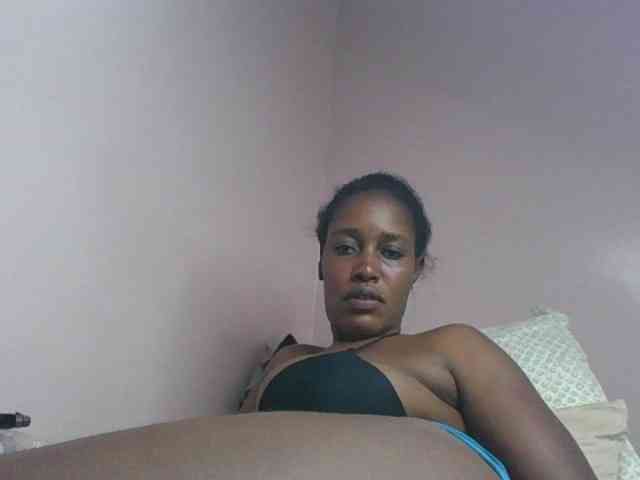 cute-africanah webcam