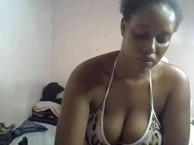 cute-africanah webcam