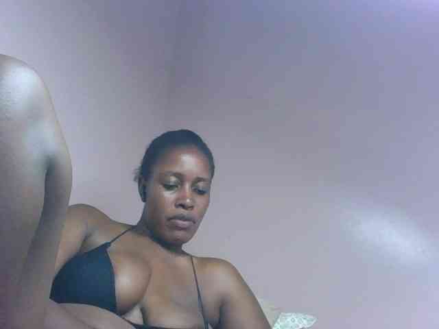 cute-africanah webcam