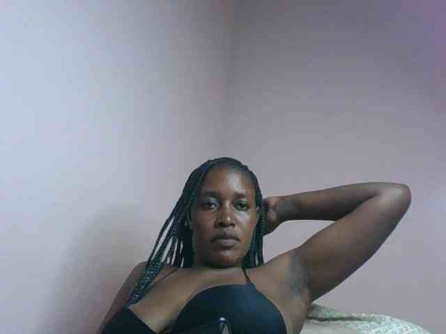 cute-africanah webcam