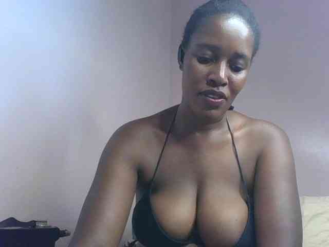 cute-africanah webcam
