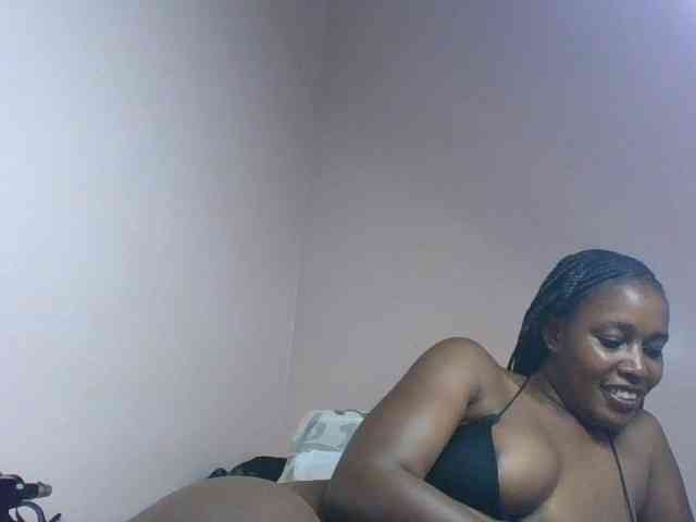 cute-africanah webcam