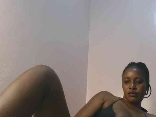 cute-africanah webcam