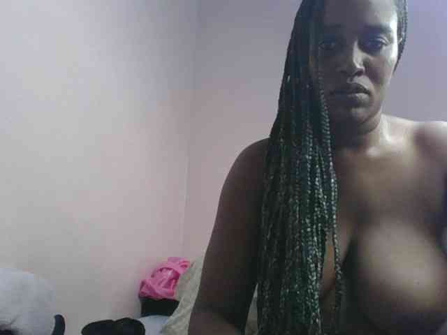 cute-africanah webcam