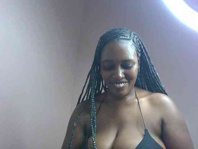 cute-africanah webcam